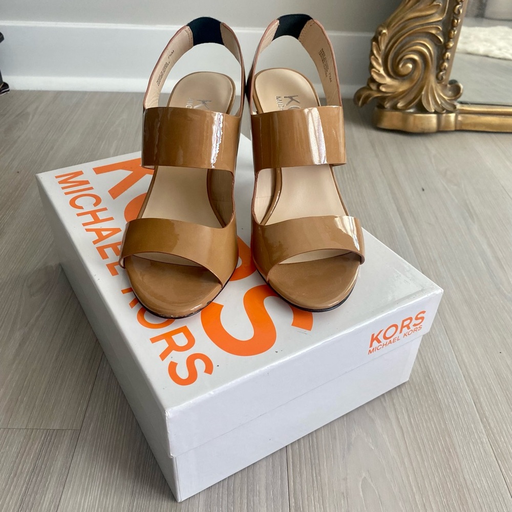Micheal Kors | Princeton Patent Leather Pump